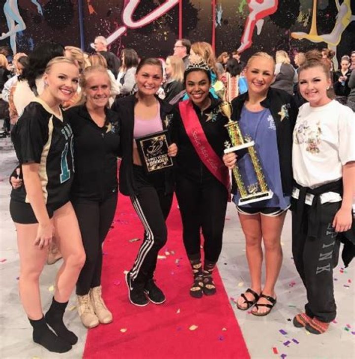 Arianna Davis (Dancer) Wiki, Age, Husband, Family, Net Worth, Biography & More