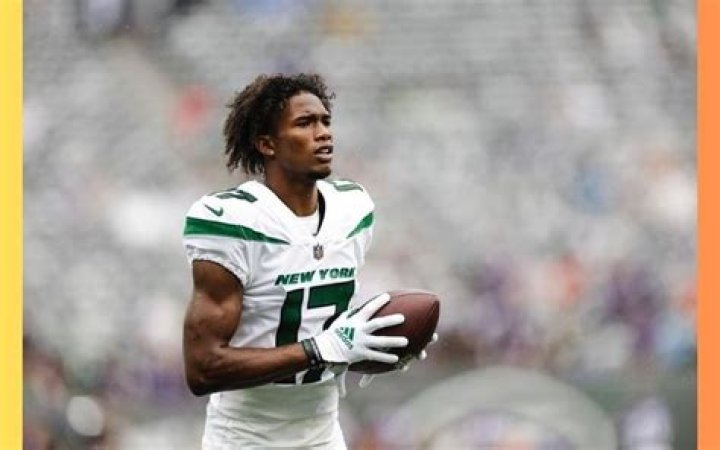Garrett Wilson Siblings, Parents, Age, Wiki, Girlfriend, Net Worth 2023 |