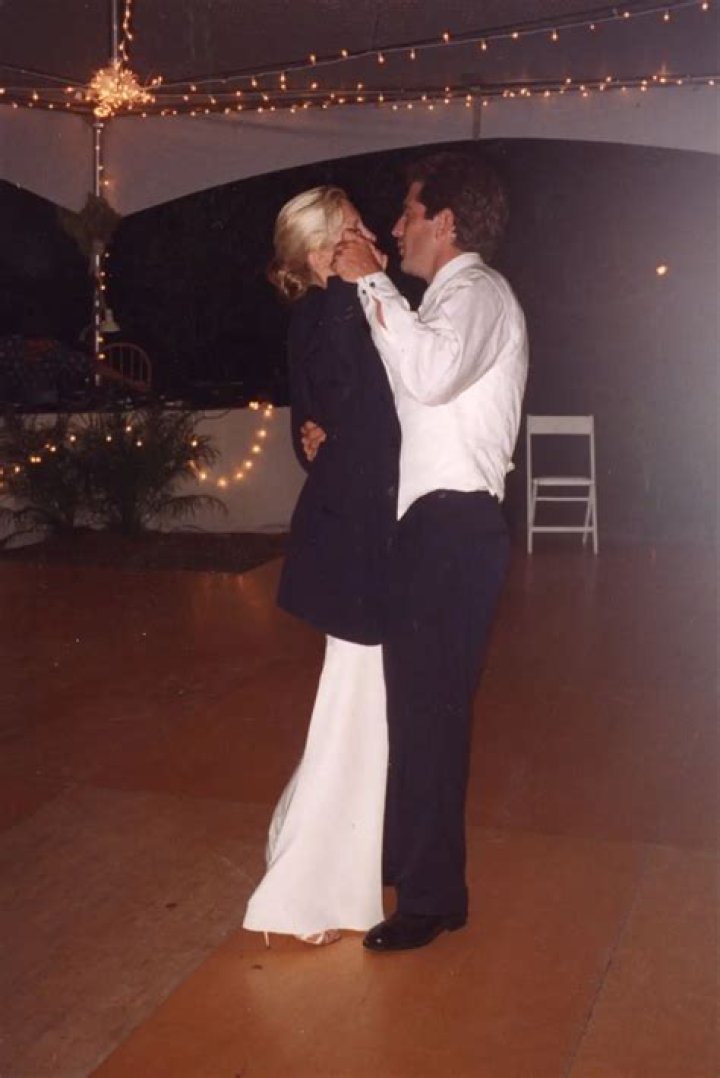 Meet Carolyn Peck Husband James O Brien