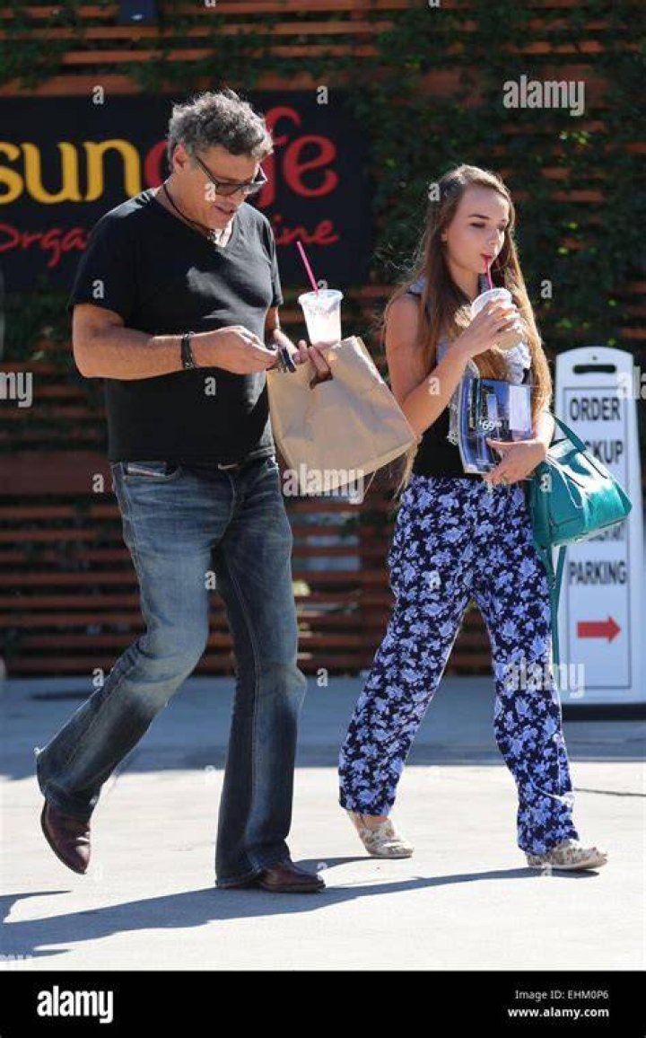Steven Bauer, 57, Steps Out With 18-Year-Old Girlfriend Lyda Loudon See Pics Hollywood Life