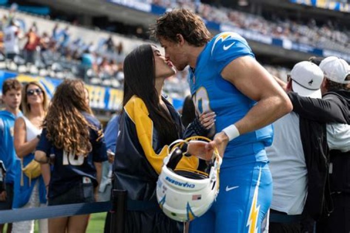 Uncover The Secrets: Justin Herbert's Girlfriend Revealed