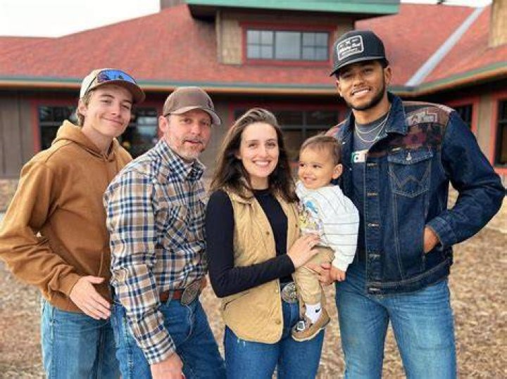 What Happened To Brandon Marshall? Photos of His Wife Michi Nogami – Meet Them On Instagram